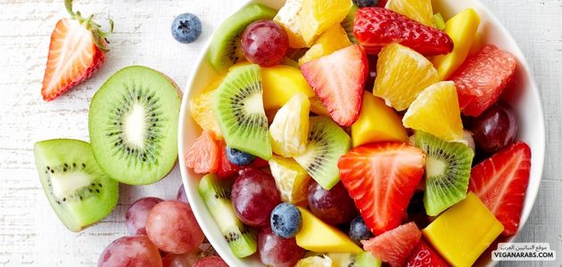هل الفواكه مضرة لصحتك ؟ متى تفضل أكل الفواكهه ؟ قبل؟ بعد؟ خلال؟