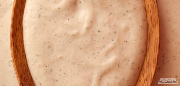 طحينة الهيل بالشوكولاتة الساخنة