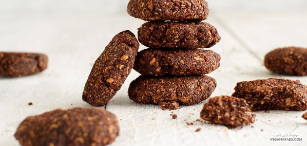 كعكات زبدة اللوز بالشوكولاتة