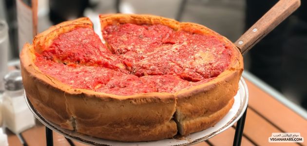 بيتزا شيكاغو الطبق العميق
