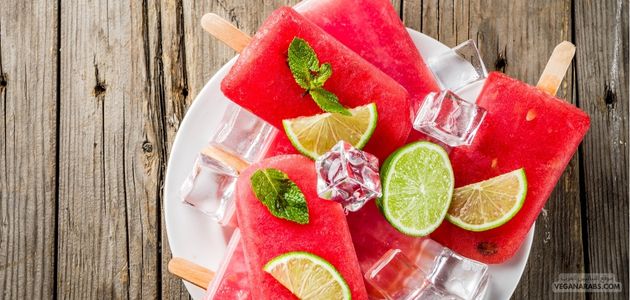 مصاصات البطيخ