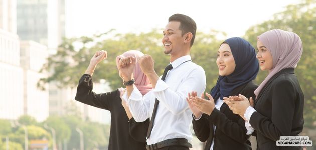 حديث عن العمل