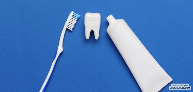 العناية بالفم والأسنان: دليل شامل لصحة الفم والإبتسامة الجميلة Oral and Dental Care: A Comprehensive Guide to Oral Health and a Beautiful Smile