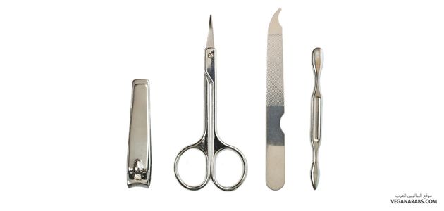 كيفية العناية بالأظافر في المنزل: دليل شامل لأظافر صحية وجميلة  How to Care for Your Nails at Home: A Comprehensive Guide to Healthy and Beautiful Nails