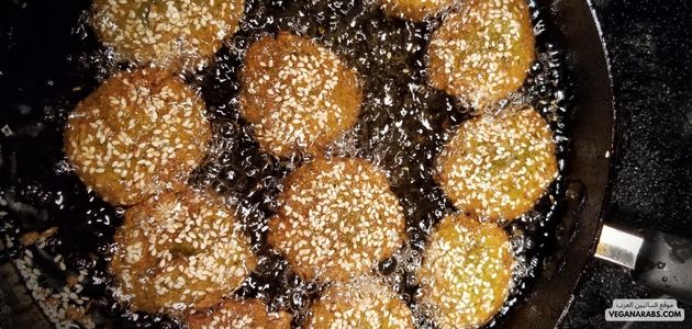 ماهي الاكلات النباتيه المشهوره في جده؟