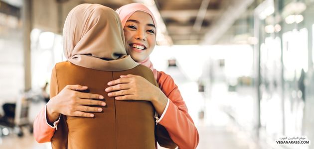 كيف احفز الأصدقاء والعائلة على اتباع نمط غذائي نباتي؟