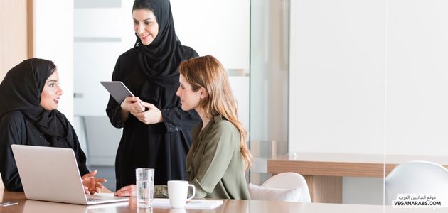 
ما هي الخطوات التي يمكن للأفراد اتخاذها لدعم النباتية في بلدانهم؟