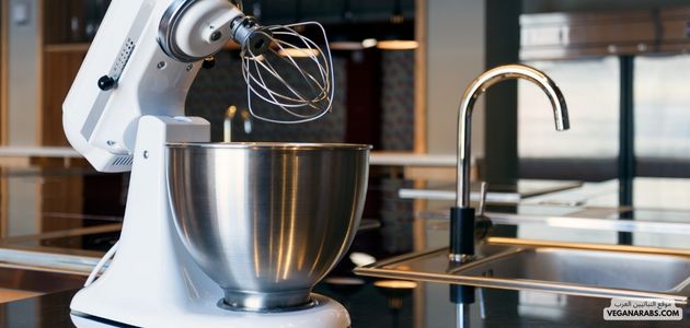 استخدام الأدوات والتكنولوجيا في الطهي النباتي في الشرق الأوسط