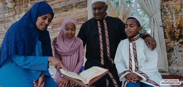 كيف تصبح شخصًا مثقفًا؟ استراتيجيات لتطوير المعرفة والثقافة الشخصية