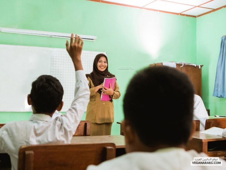 أصدق الأخبار إلا الشائعات منها. اختر الاستخراج الصحيح لأركان الاستثناء: