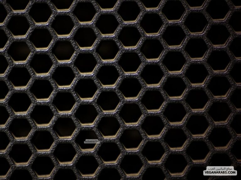 كيف يصنع العسل الأسود