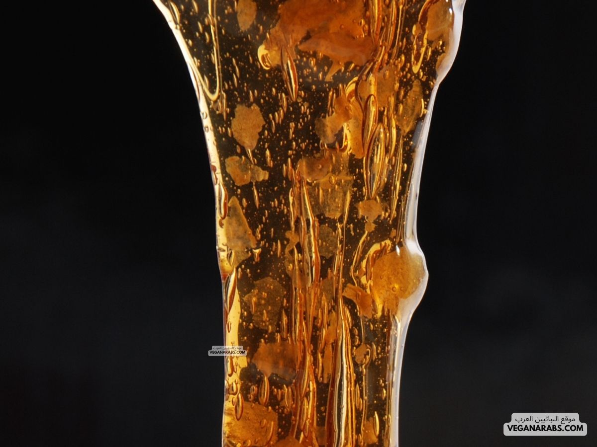 كيف يصنع العسل