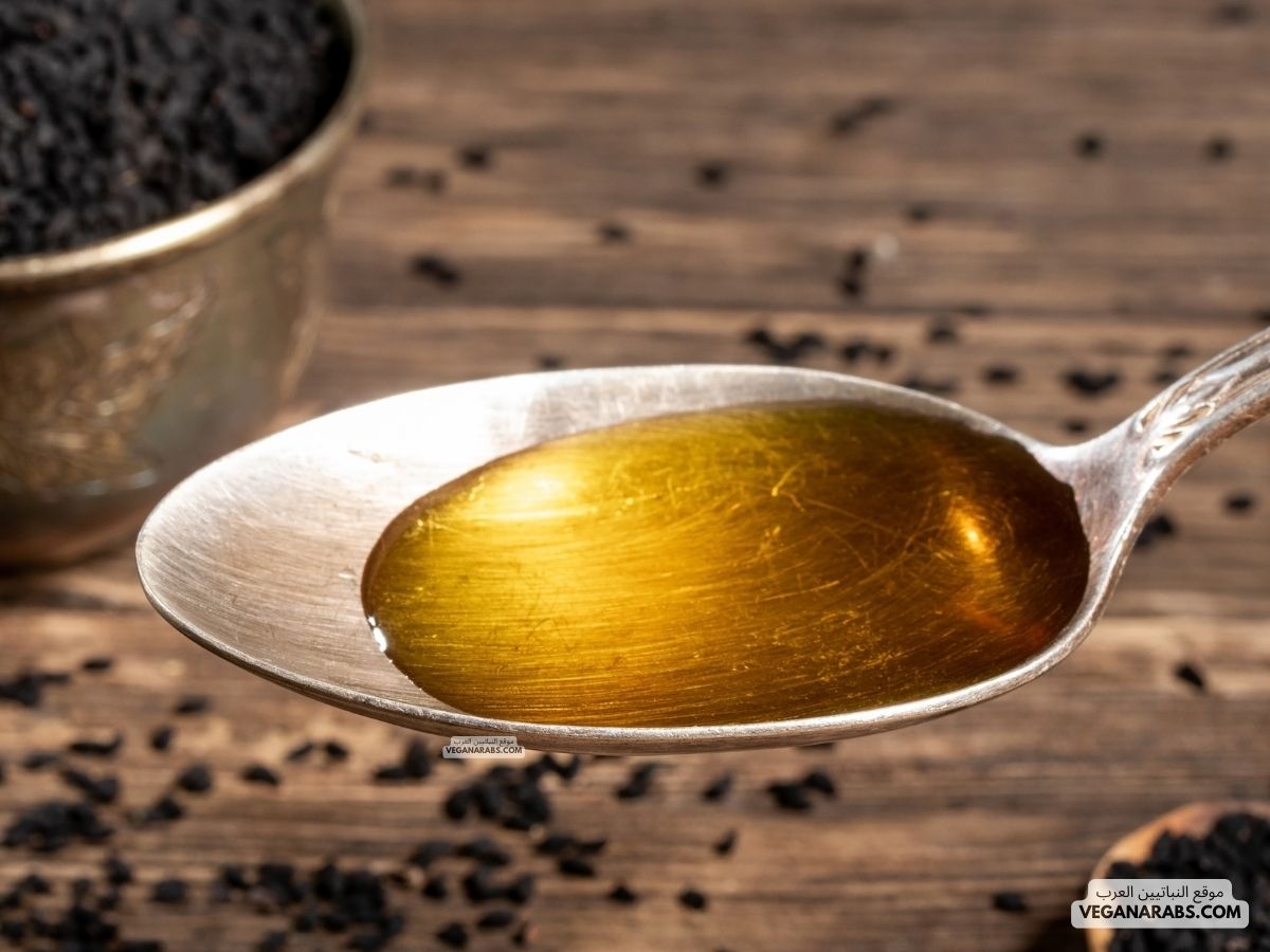 فوائد حبة البركة مع العسل