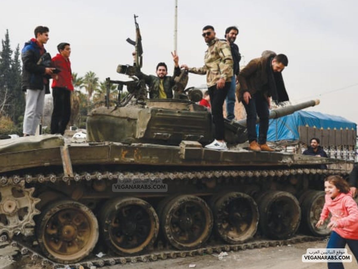 العلاقة المعقدة بين الفلسطينيين ونظام الأسد: تاريخ من الدعم والخيانة